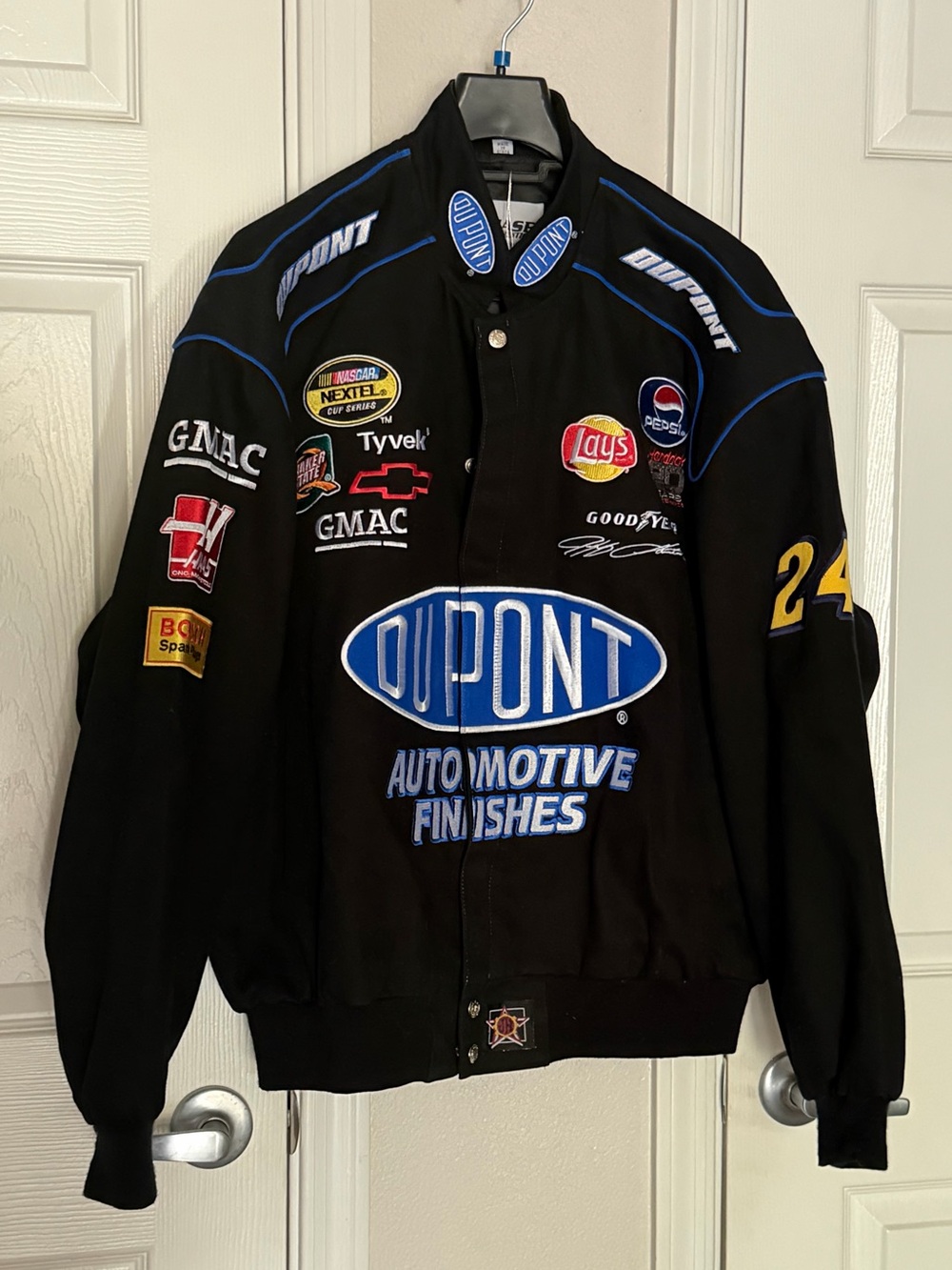 Chase Authentics Jeff Gordon DuPont NASCAR Racing Jacket XL
